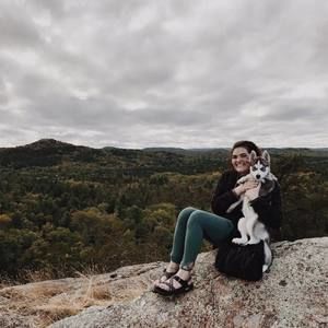 Meet your Posher, Hannah